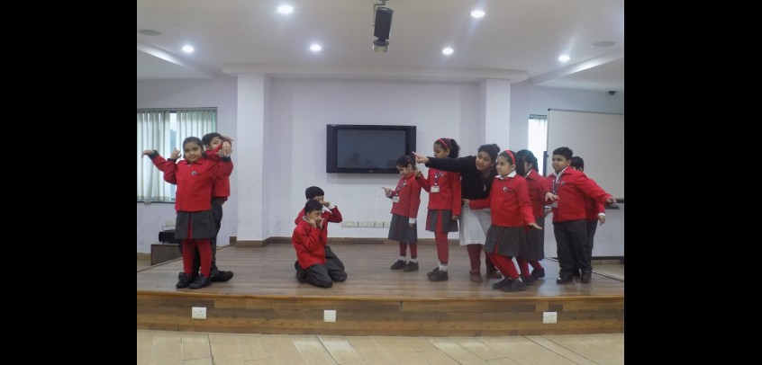 school with theatre in rohini